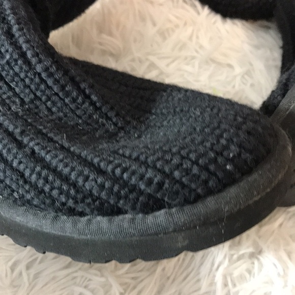 UGG Classic Carey Sweater Knot Boots - Picture 5 of 10